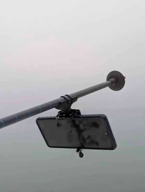 Trekking pole selfie stick - Image 6